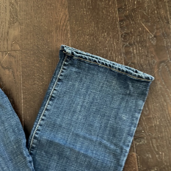 LEVIS classic bootcut jeans sz 33 waist - Picture 3 of 9
